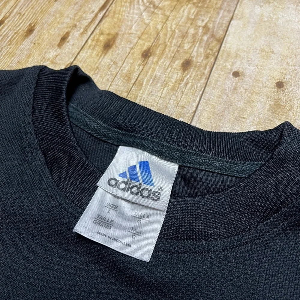 Adidas‎